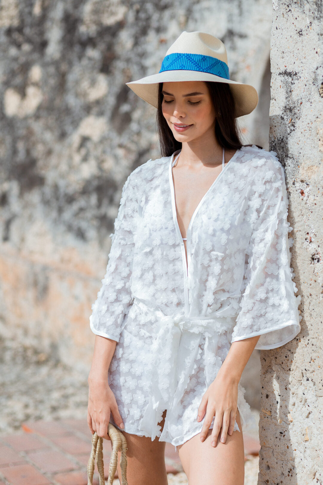 Kimono Signature Flower 3D White Short